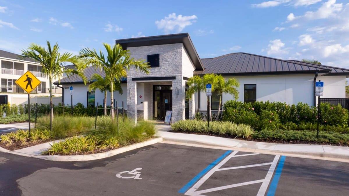 Pousada Gorgeous 5bd With Pool At Champions Gate 1125 Kissimmee